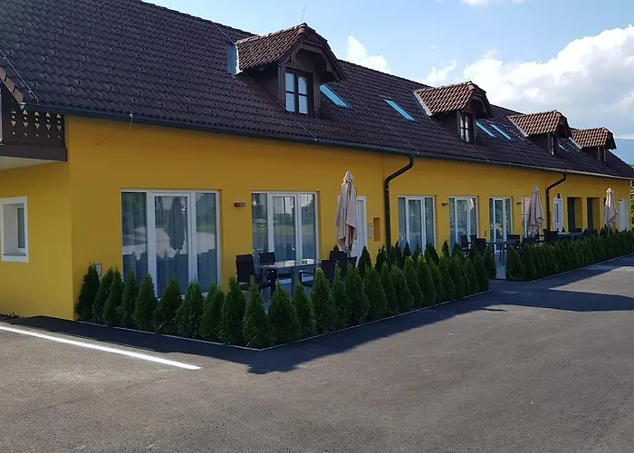 Гостевой дом Km Murtal 3*